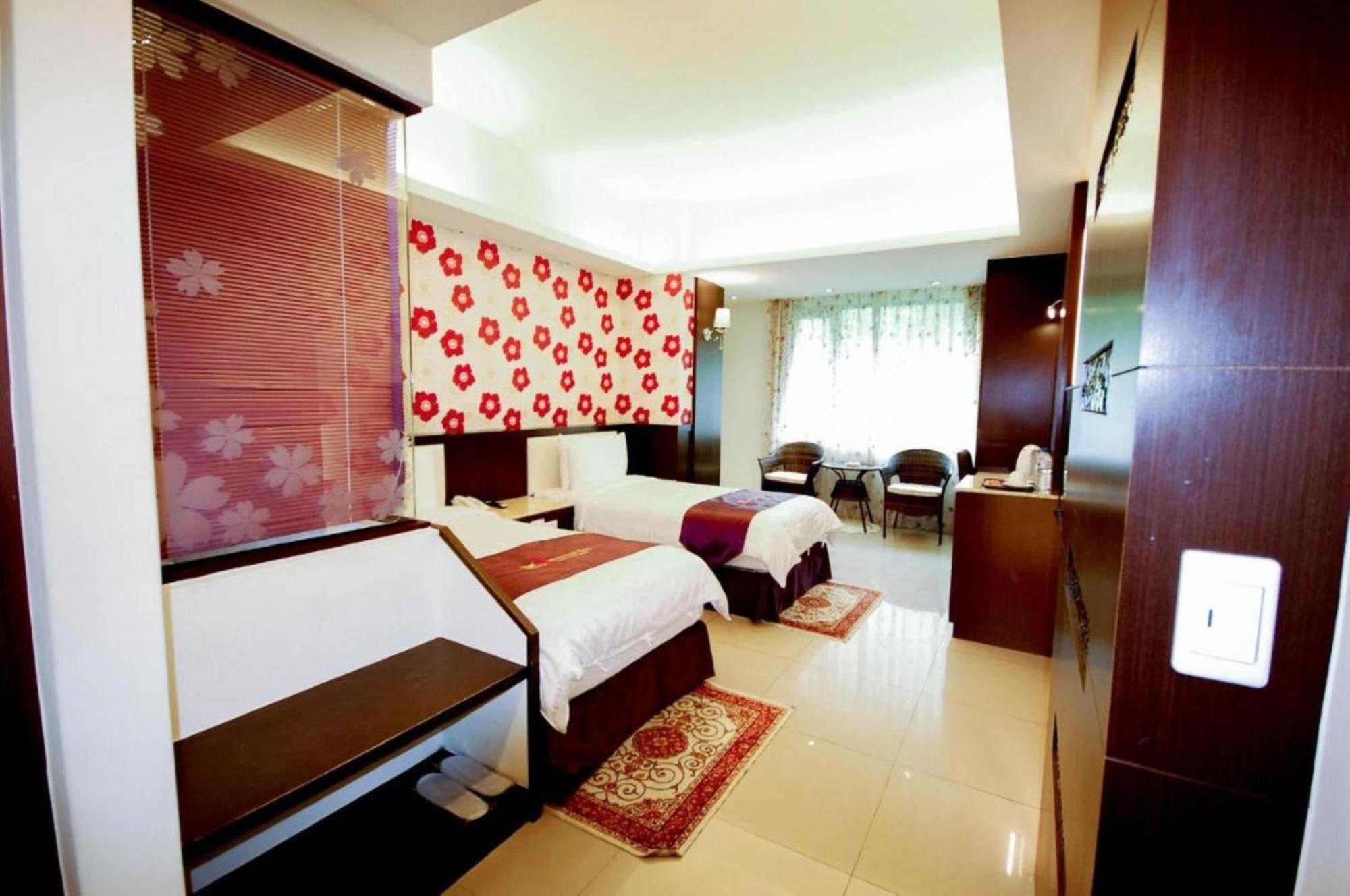 Cherry Feast Resort Юйчи Экстерьер фото